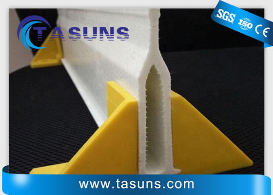 کیفیت  Triangle Shaped Fiberglass Profile Pultruded Composite Beams For Truss Support کارخانه